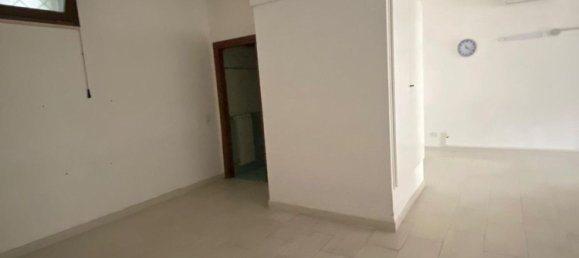 Bureau à Frascati, Italy 140m² No. 289413 15