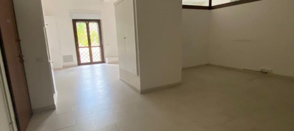 Bureau à Frascati, Italy 140m² No. 289413 3