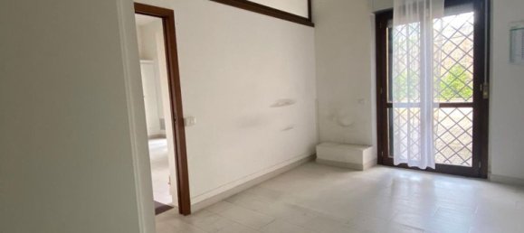 Bureau à Frascati, Italy 140m² No. 289413 8