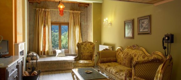 4000m² Townhouse for sale in Kalabaka, Meteora, Trikala, Thessaly, Thessaly and Central Greece, Greece № 5455 10