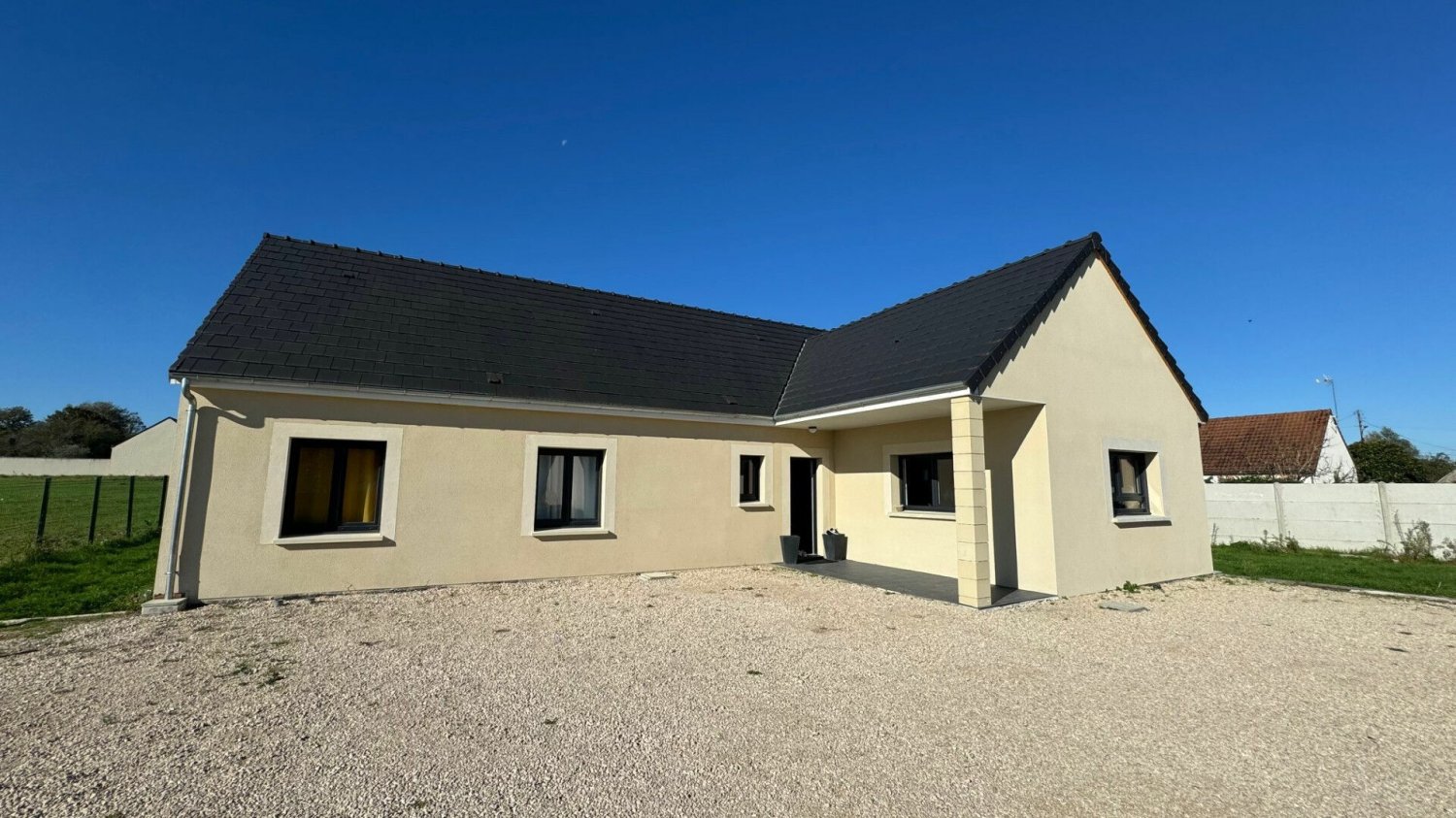 Casa T4 em Romorantin-Lanthenay, France N.º 224526