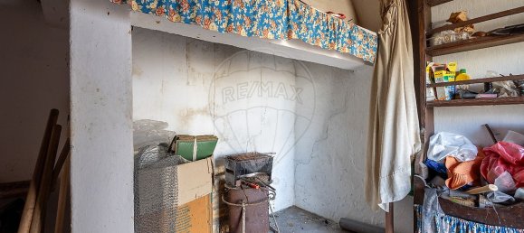 4 bedrooms House in Tramagal, Portugal No. 30233 32