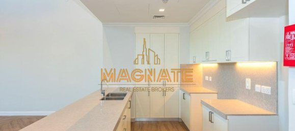 3 bedrooms Townhouse in Jumeirah, UAE No. 24953 16