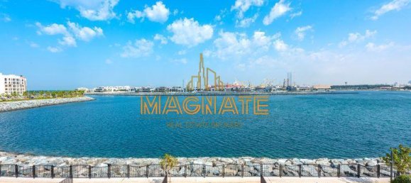 3 bedrooms Townhouse in Jumeirah, UAE No. 24953 2