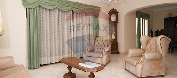 4 غرف نوم منزل في Loule, Portugal رقم 18529 9