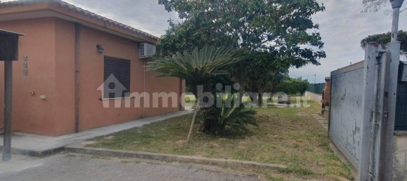 2 bedrooms Villa in Aprilia, Italy No. 317299 10