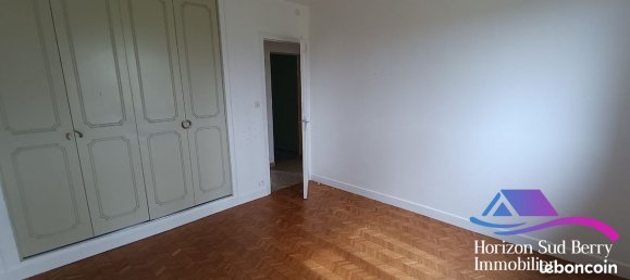 Casa T3 em La Chatre, France N.º 71503 33