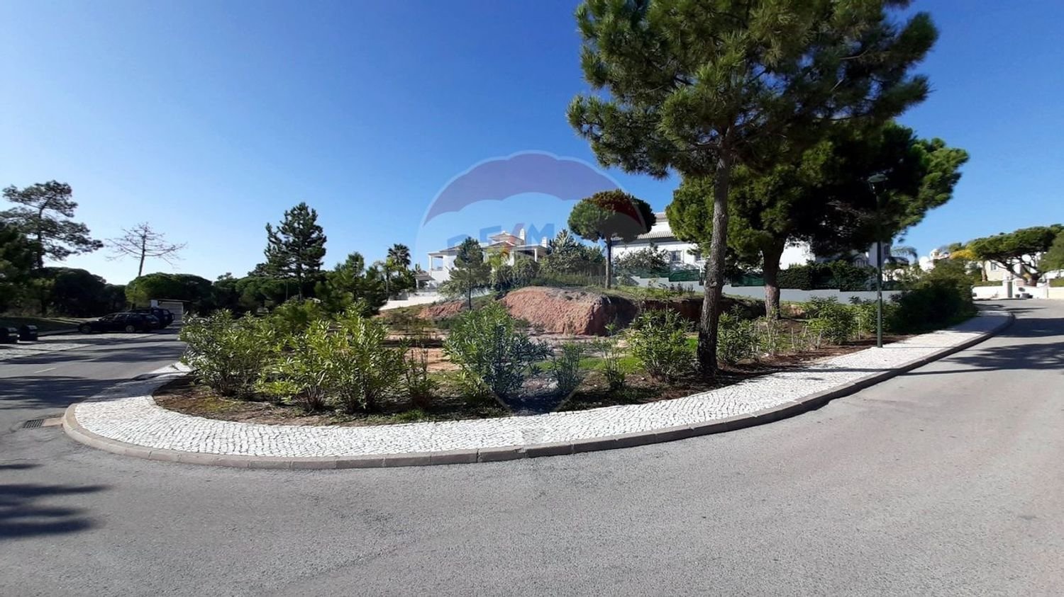 1260m² Land in Almancil, Portugal No. 57789
