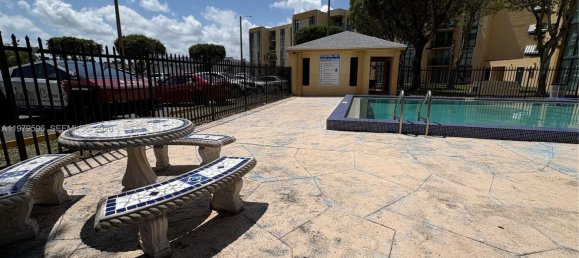 2 غرف نوم عقار تجاري في Miami, الولايات المتحدة رقم 614467 22
