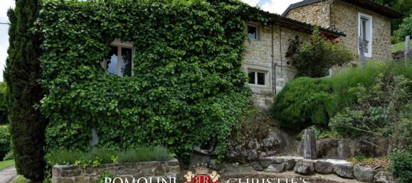 6 bedrooms House in Poppi, Italy No. 55586 4