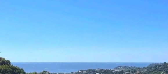 4 bedrooms Villa in Cavalaire-sur-Mer, France No. 101457 3