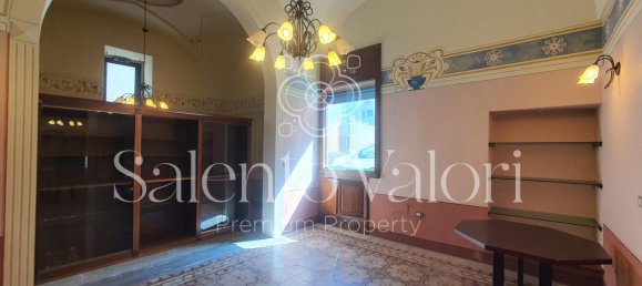 6 rooms House in Parabita, Italy No. 77240 48