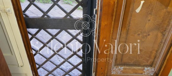 6 rooms House in Parabita, Italy No. 77240 35