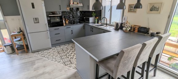 Bungalow de 2 dormitorios en Perassay, France No. 100423 3