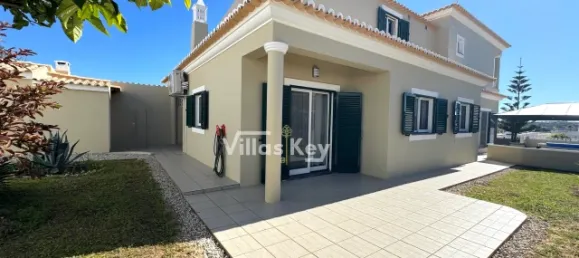 4 bedrooms House in Lagoa, Portugal No. 104058 4