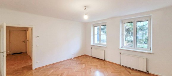 2 rooms Apartment in Penzing, Austria No. 199543 2