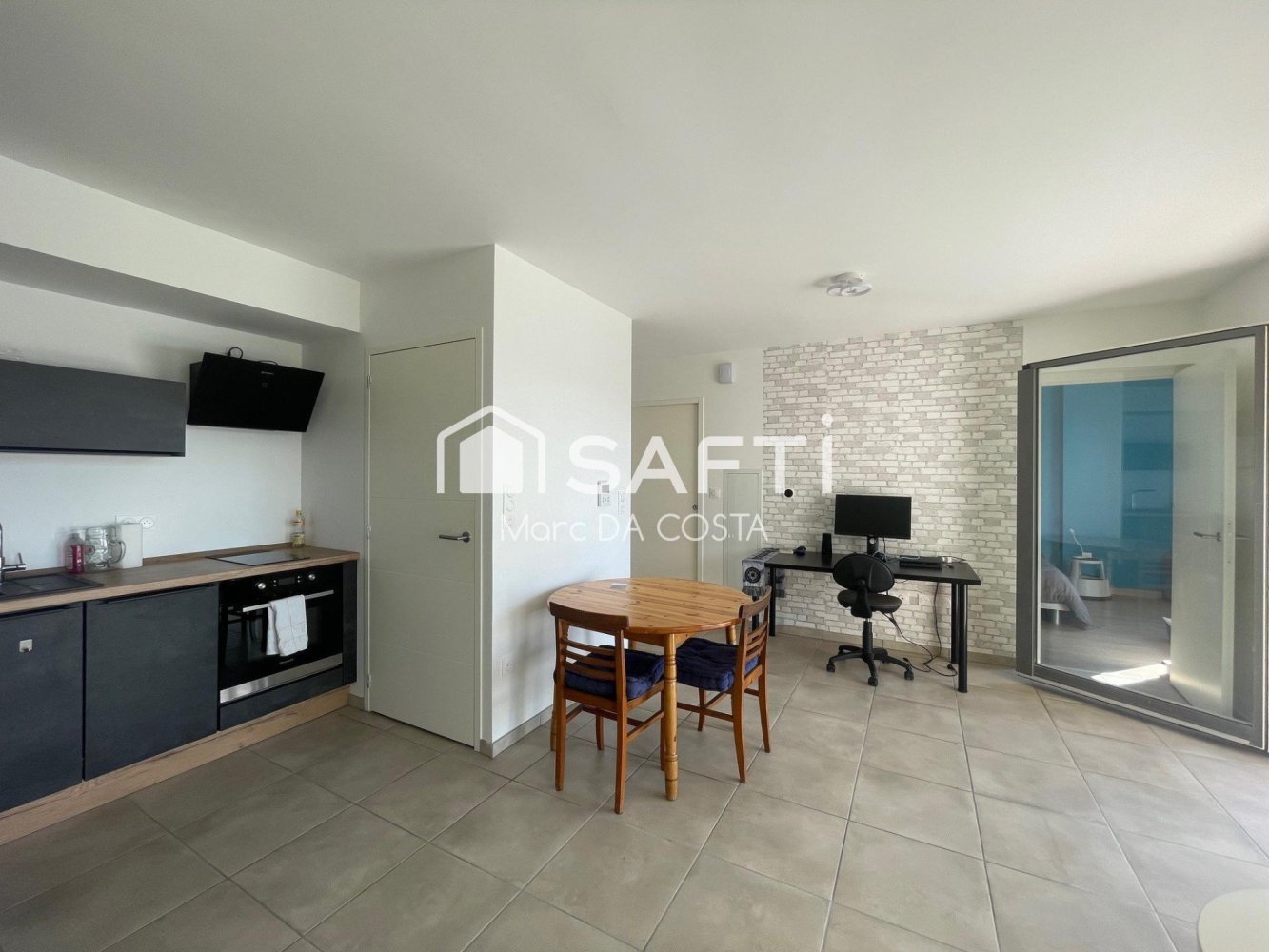 Квартира с 1 спальней в Монрон-ле-Бэн, Франция № 280355