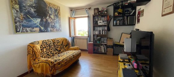 3 rooms Apartment in Senigallia, Italy No. 165572 2