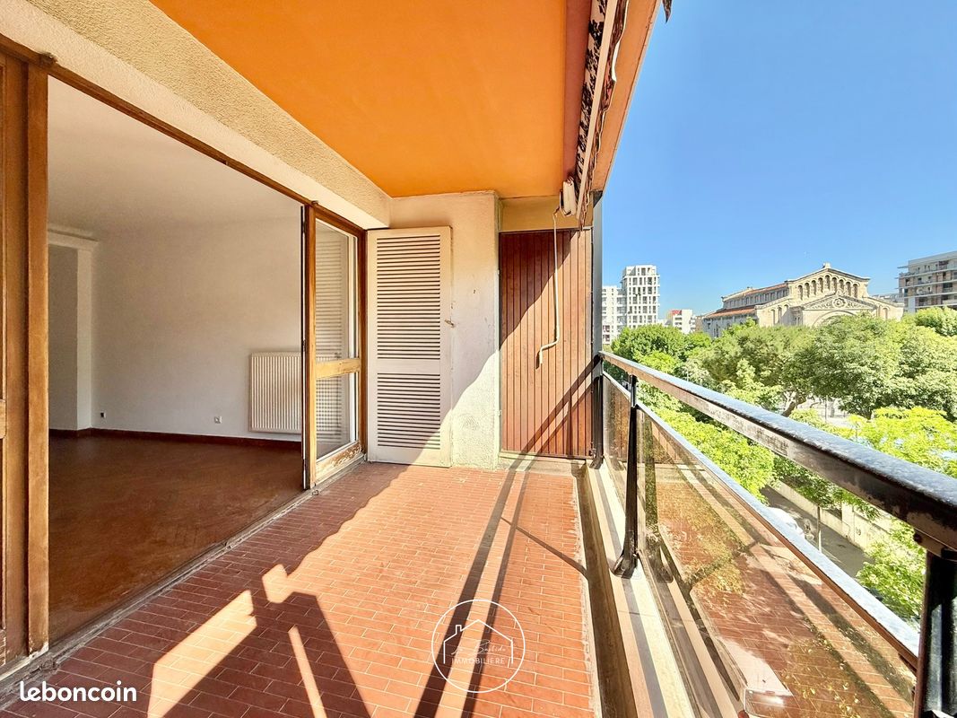 2 Schlafzimmer Wohnung in Marseille, France, Nr. 318586