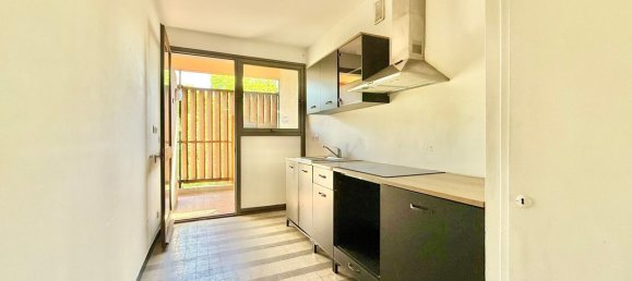 2 Schlafzimmer Wohnung in Marseille, France, Nr. 318586 3