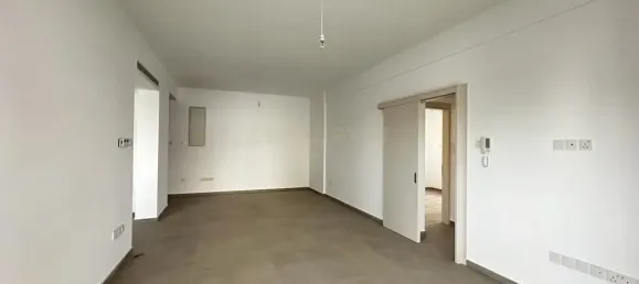 2 bedrooms Apartment in Germasogeia, Cyprus No. 3385 7