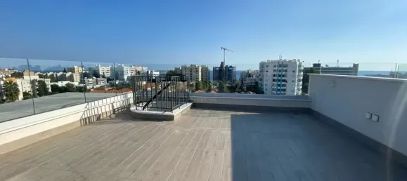 Ático de 2 dormitorios en Germasogeia, Cyprus No. 5083 3