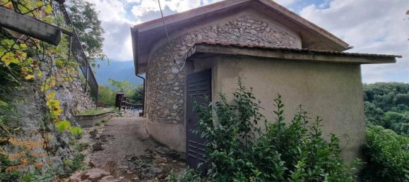 12-salle Maison à Montasola, Italy No. 137041 4