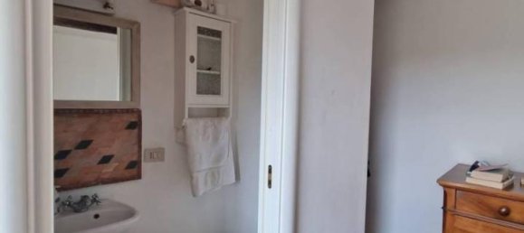 12-salle Maison à Montasola, Italy No. 137041 24