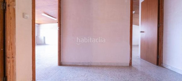 Casa de 4 dormitorios en Torelló, Spain No. 160369 48