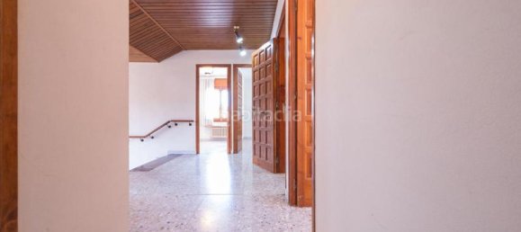 Casa de 4 dormitorios en Torelló, Spain No. 160369 45