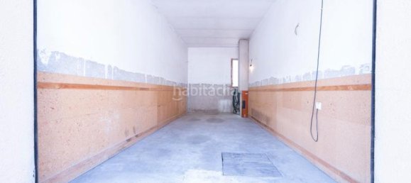 Casa de 4 dormitorios en Torelló, Spain No. 160369 96