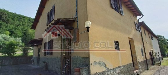5 bedrooms House in Bagno a Ripoli, Italy No. 45367 5