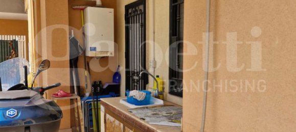 3 Schlafzimmer Wohnung in Taranto, Italy, Nr. 363246 8