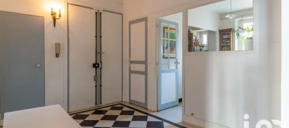 3 bedrooms Apartment in Saint-Mande, France No. 318988 6