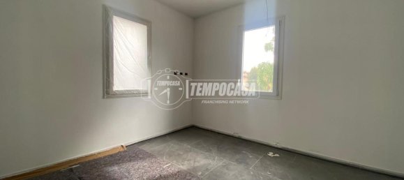 4 rooms Apartment in Castelfranco Emilia, Italy No. 35695 15