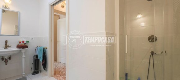 Apartamento de 3 divisões em Imola, Italy N.º 293369 19