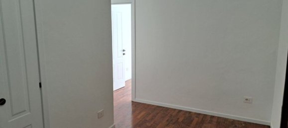 Apartamento de 5 dormitorios en Ancona, Italy No. 331323 3