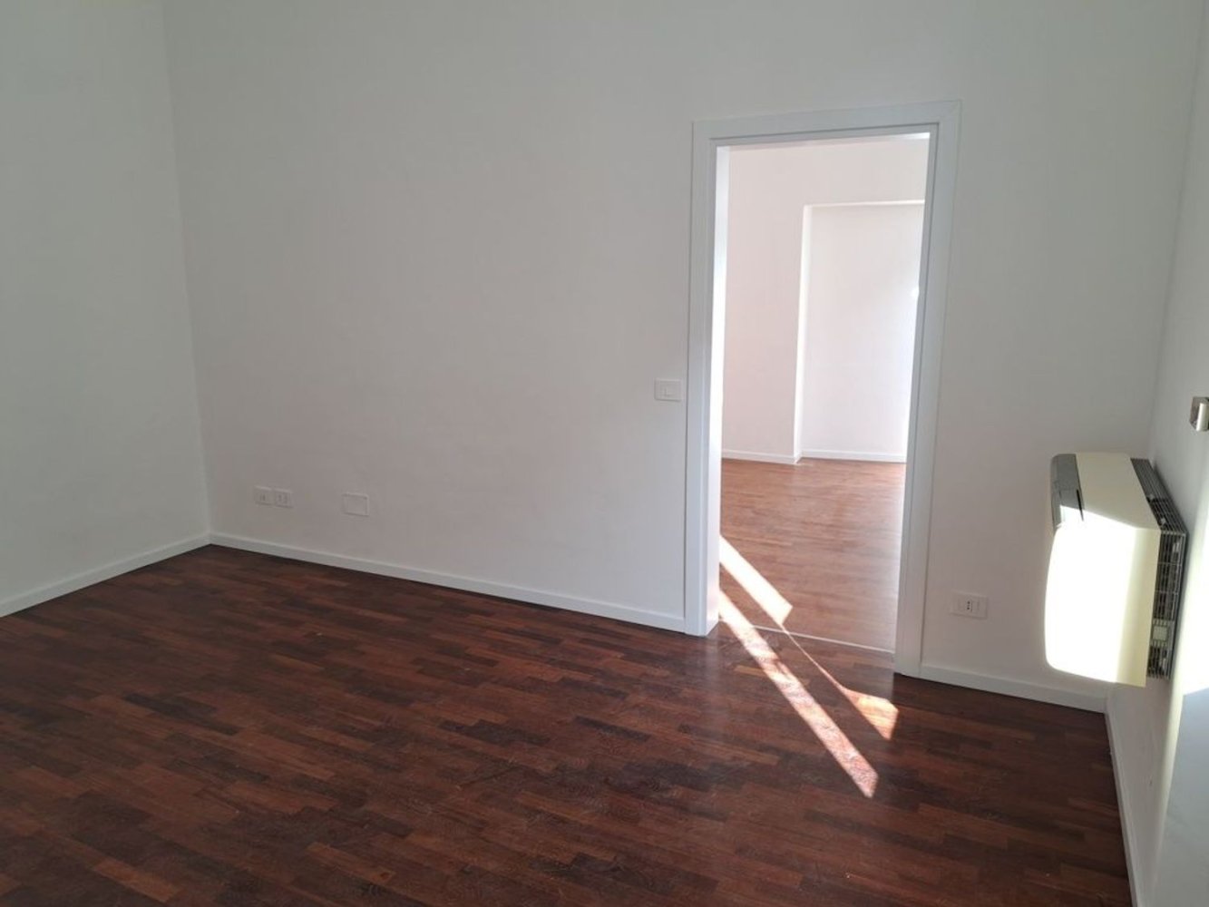 Apartamento de 5 dormitorios en Ancona, Italy No. 331323