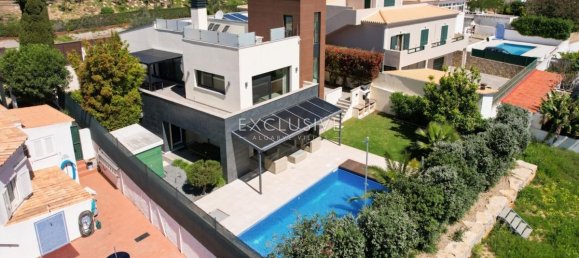 3 Schlafzimmer Villa in Lagoa, Portugal, Nr. 7703 4