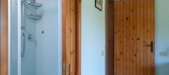 2 bedrooms Villa in Camporgiano, Italy No. 288053 8