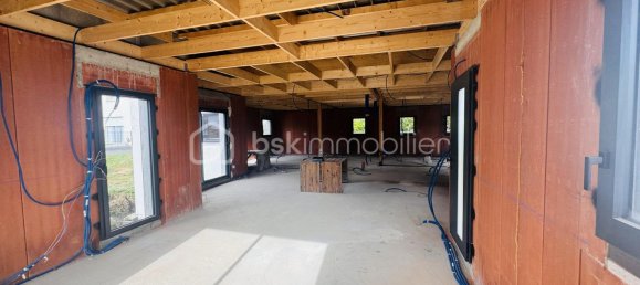 3 bedrooms House in Ploufragan, France No. 195242 7