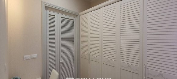 5 bedrooms Villa in Long Bien, Vietnam No. 691 5