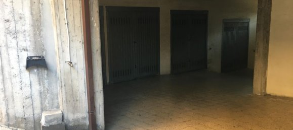 22m² Garage in Catania, Italy No. 219472 5