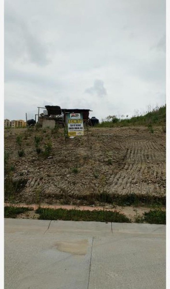  Land in Naucalpan de Juarez, Mexico No. 204057