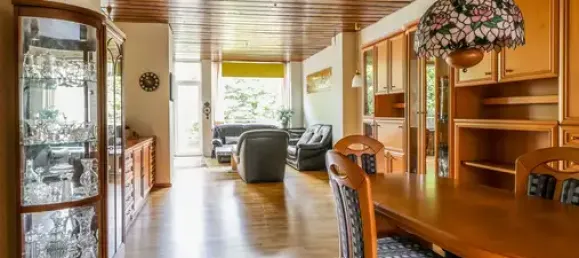 Таунхаус с 7 комнатами в Эссен, Германия № 115310 3