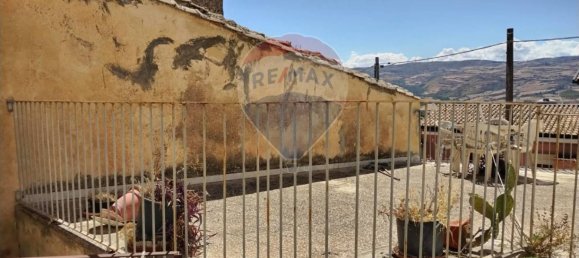 Casa de 2 dormitorios en Vizzini, Italy No. 287835 16