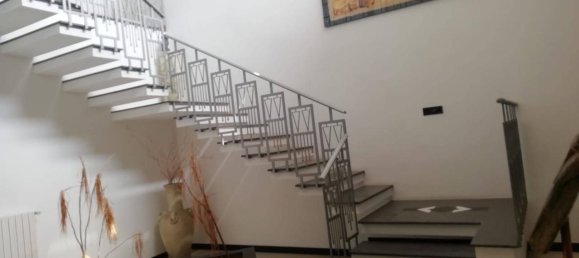 5-Zimmer Wohnung in Bacoli, Italy, Nr. 105793 11