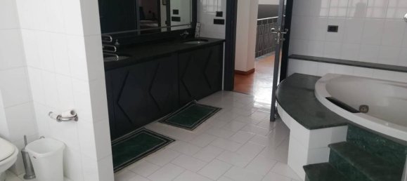 5-Zimmer Wohnung in Bacoli, Italy, Nr. 105793 10