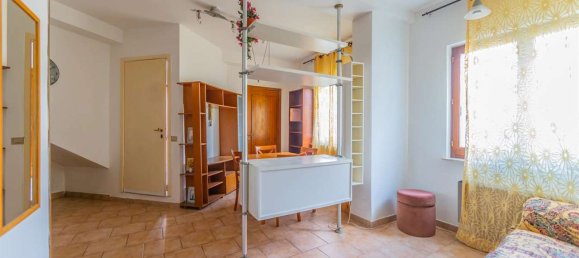 2غرفة فيلا في Ciampino, Italy رقم 331424 2