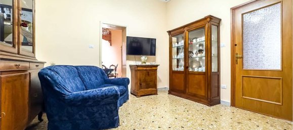 5 rooms Apartment in Quartu Sant'Elena, Italy No. 270321 9